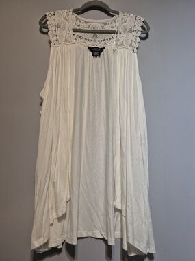 Michel Studio White Crochet Yoke Sleeveless Top